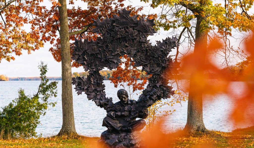 Orillia and Lake Country Fall2020 Landscape Web 58 medium