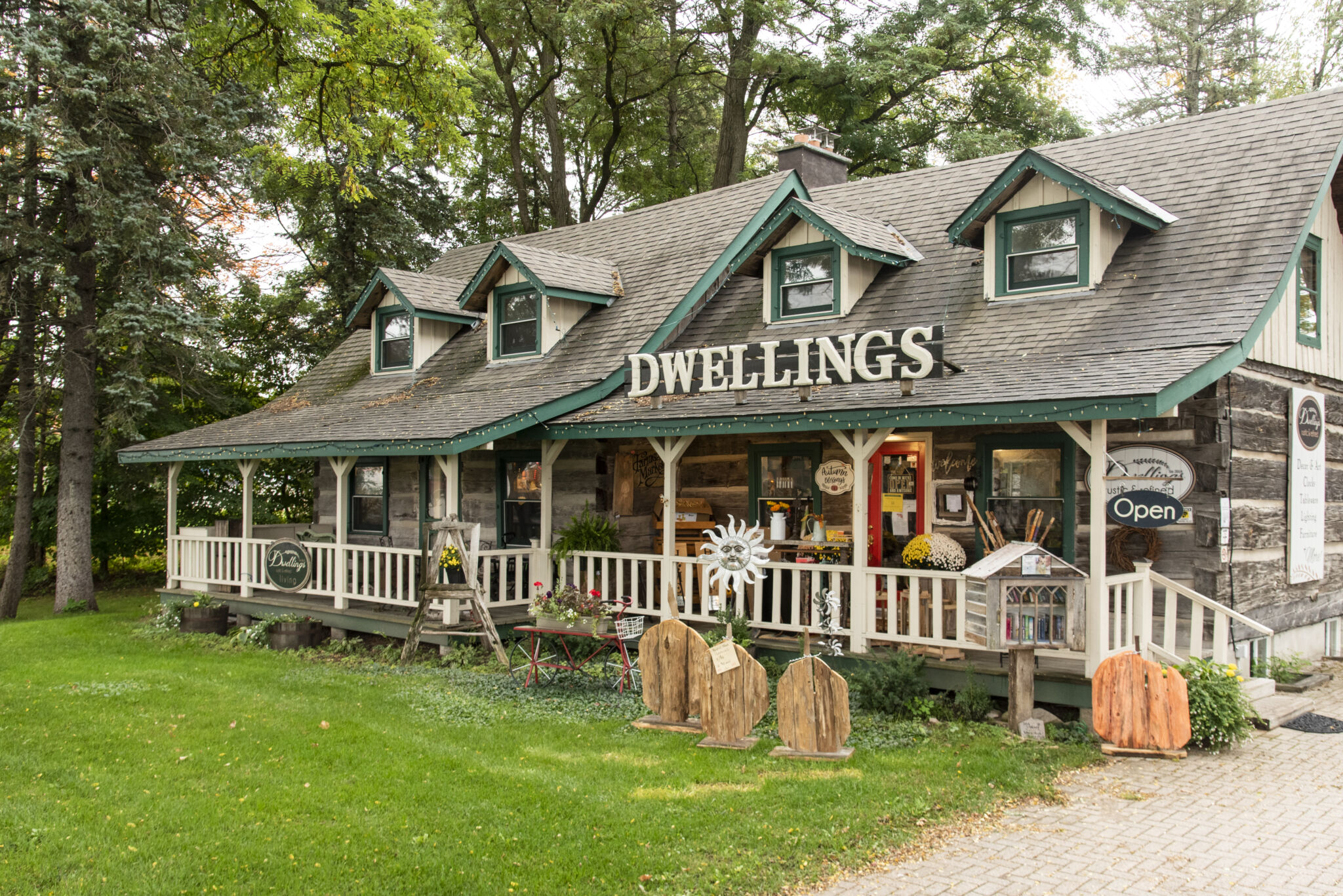 Dwellings gift shop in Craighurst