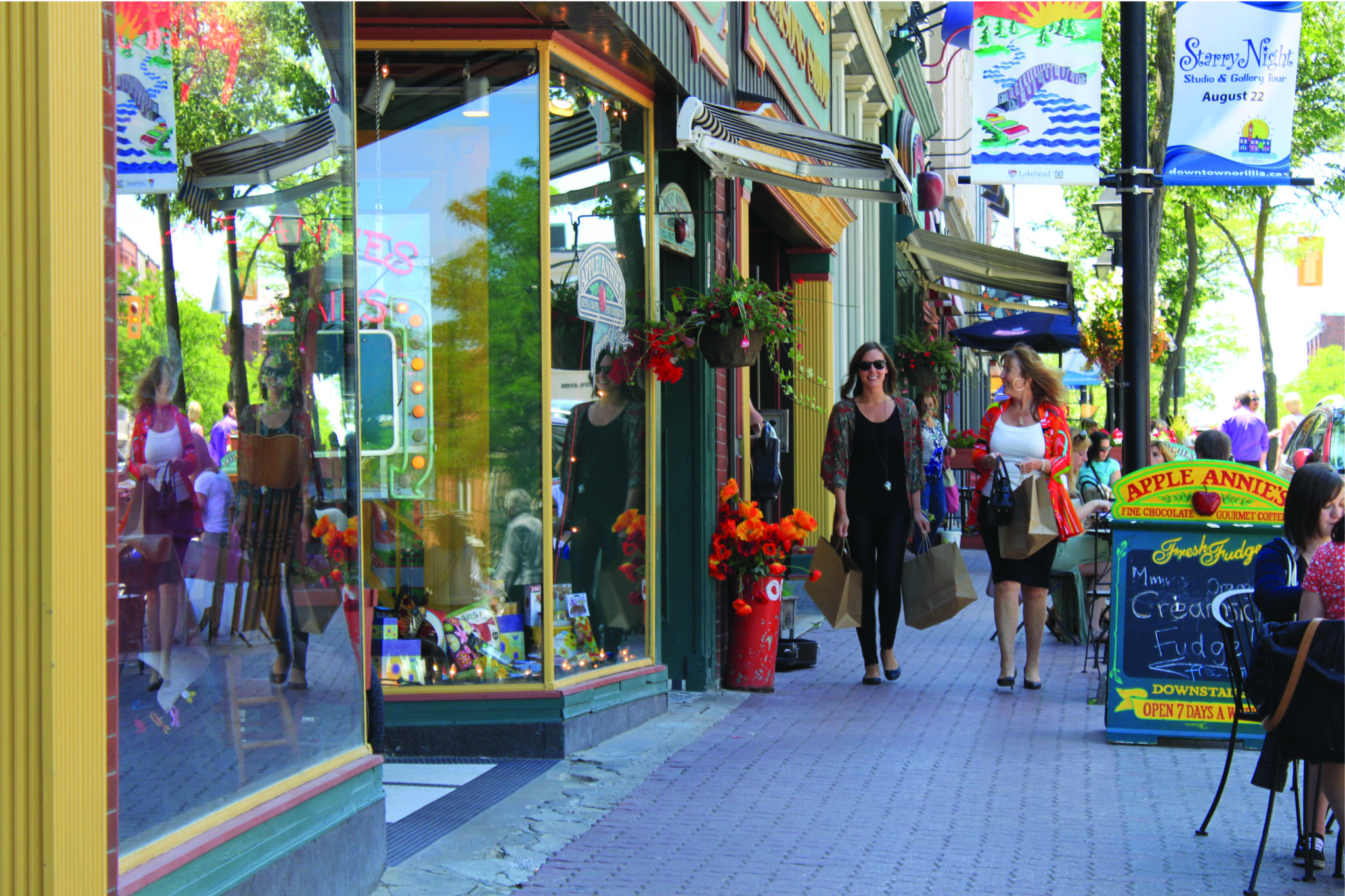 Orillia Downtown shopping