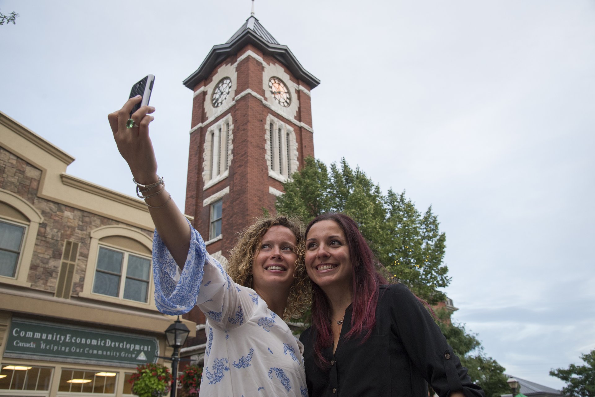 Orillia Museum of Art & History exterior selfie friends